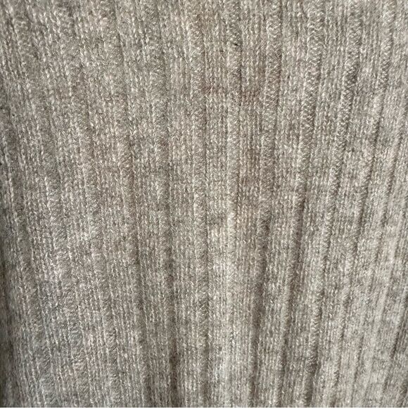Free People Brown Ribbed Knit V-Neck Relaxed Fit Cashmere Sweater Size S - Picture 6 of 6
